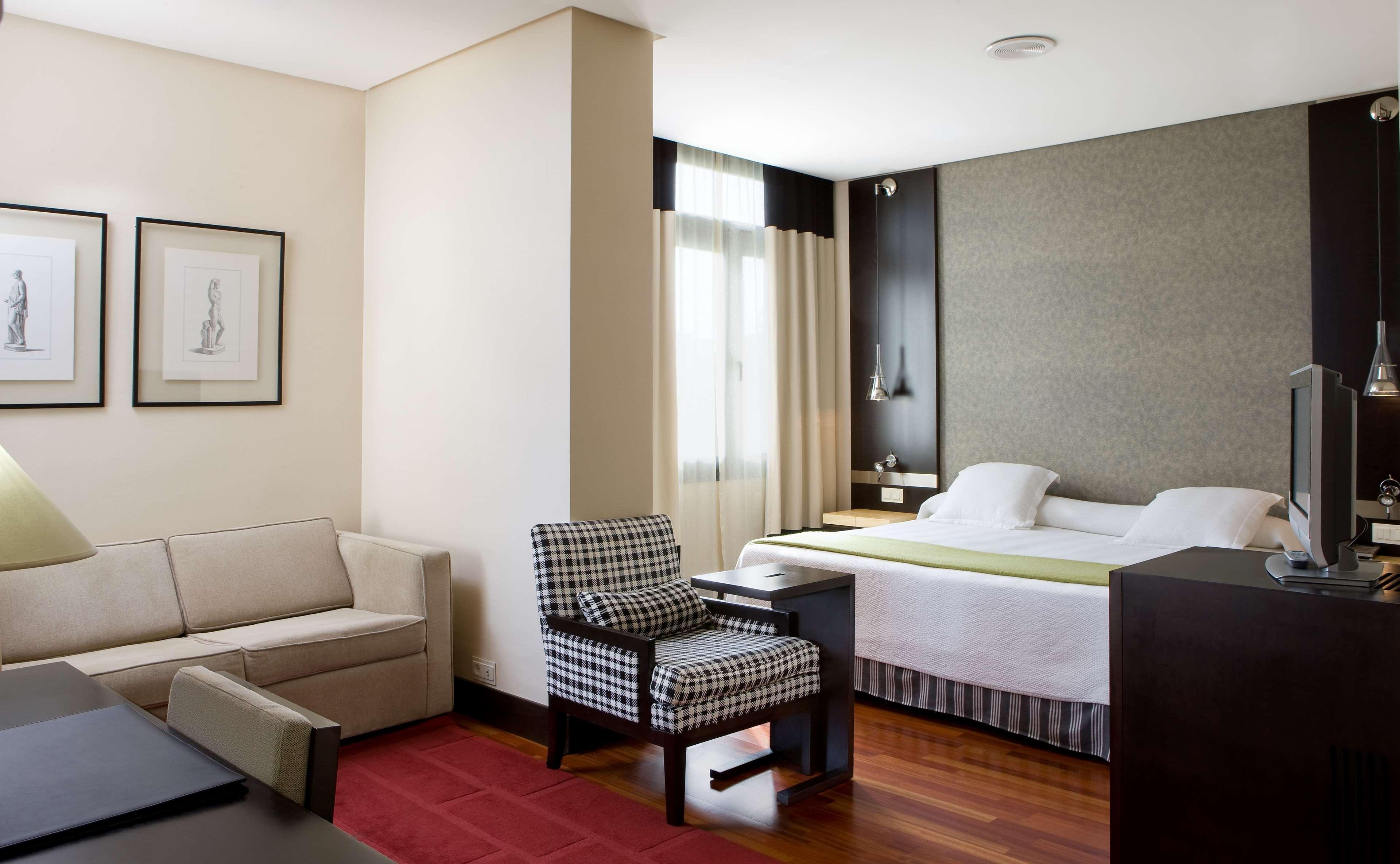 Nh Avenida Jerez Hotel Jerez de la Frontera Ngoại thất bức ảnh