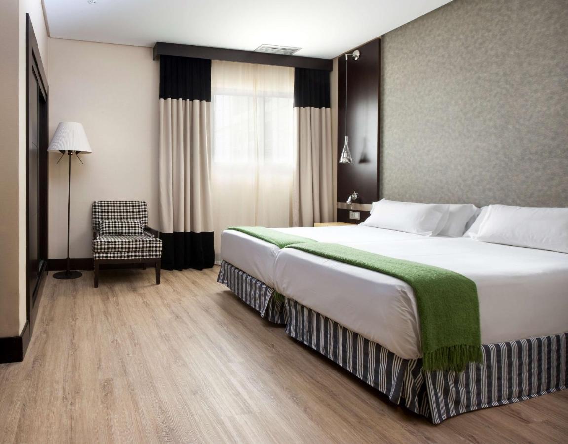 Nh Avenida Jerez Hotel Jerez de la Frontera Ngoại thất bức ảnh